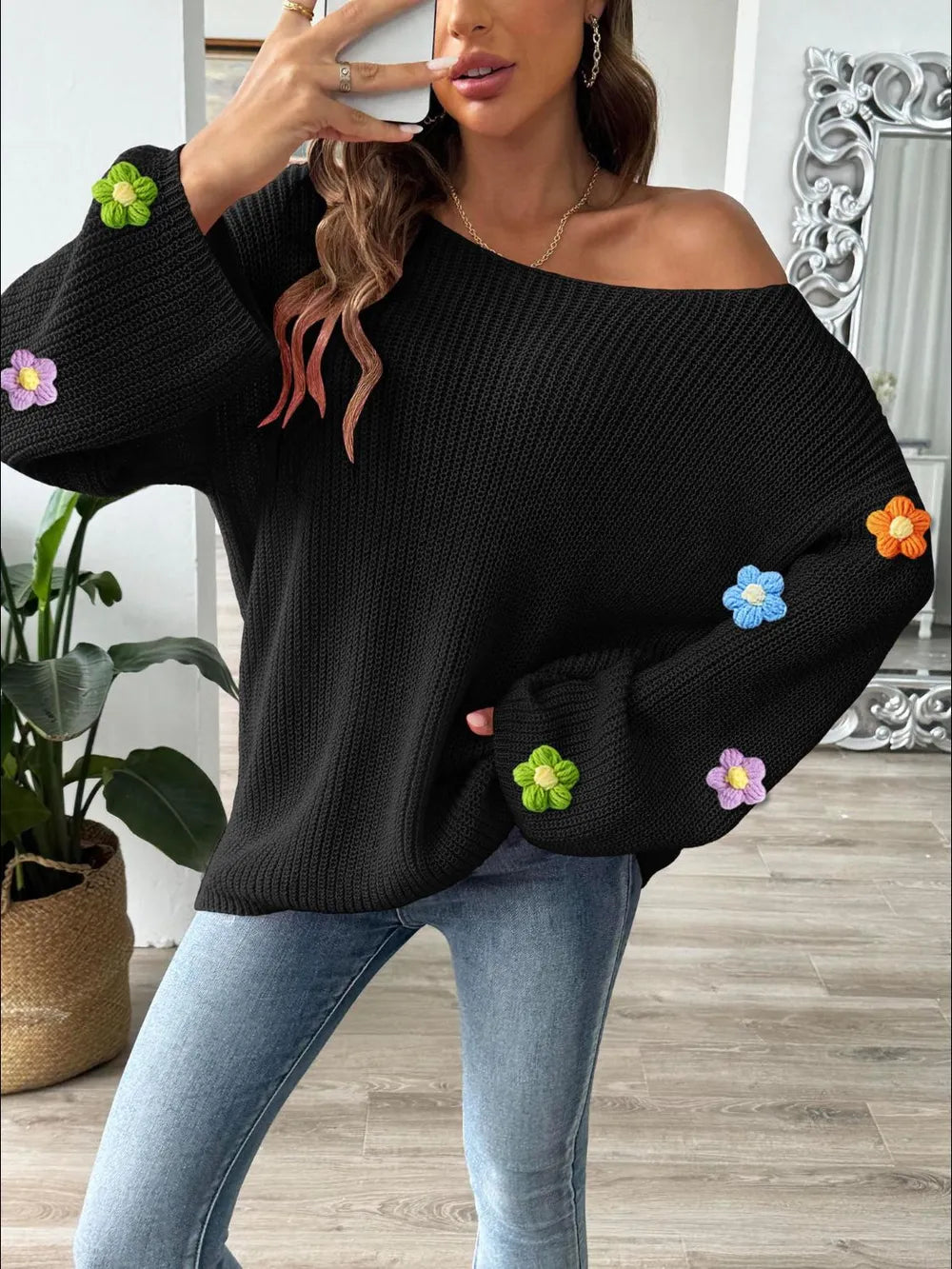 Flower Round Neck Long Sleeve Sweater (7)