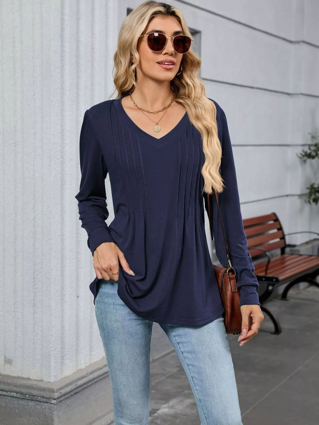 V-neck Long Sleeve Relaxed Fit T-shirt (34)