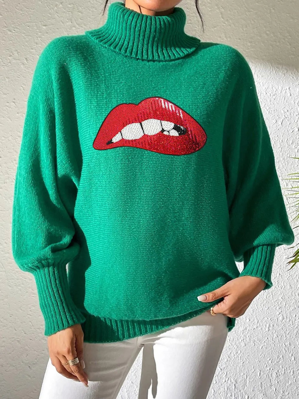 Lip Turtleneck Long Sleeve Sweater (5)