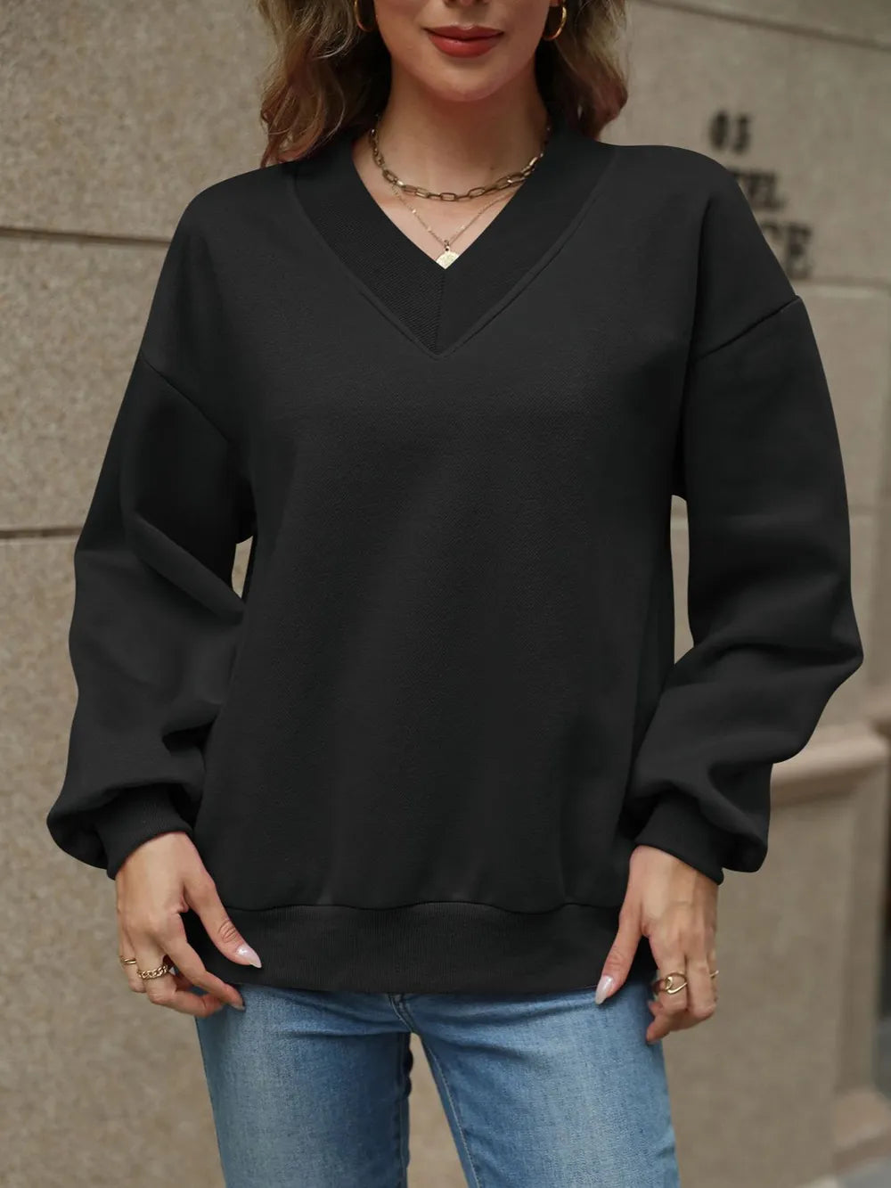 V-neck Long Sleeve Dropped Shoulder Sweatshirt (13)