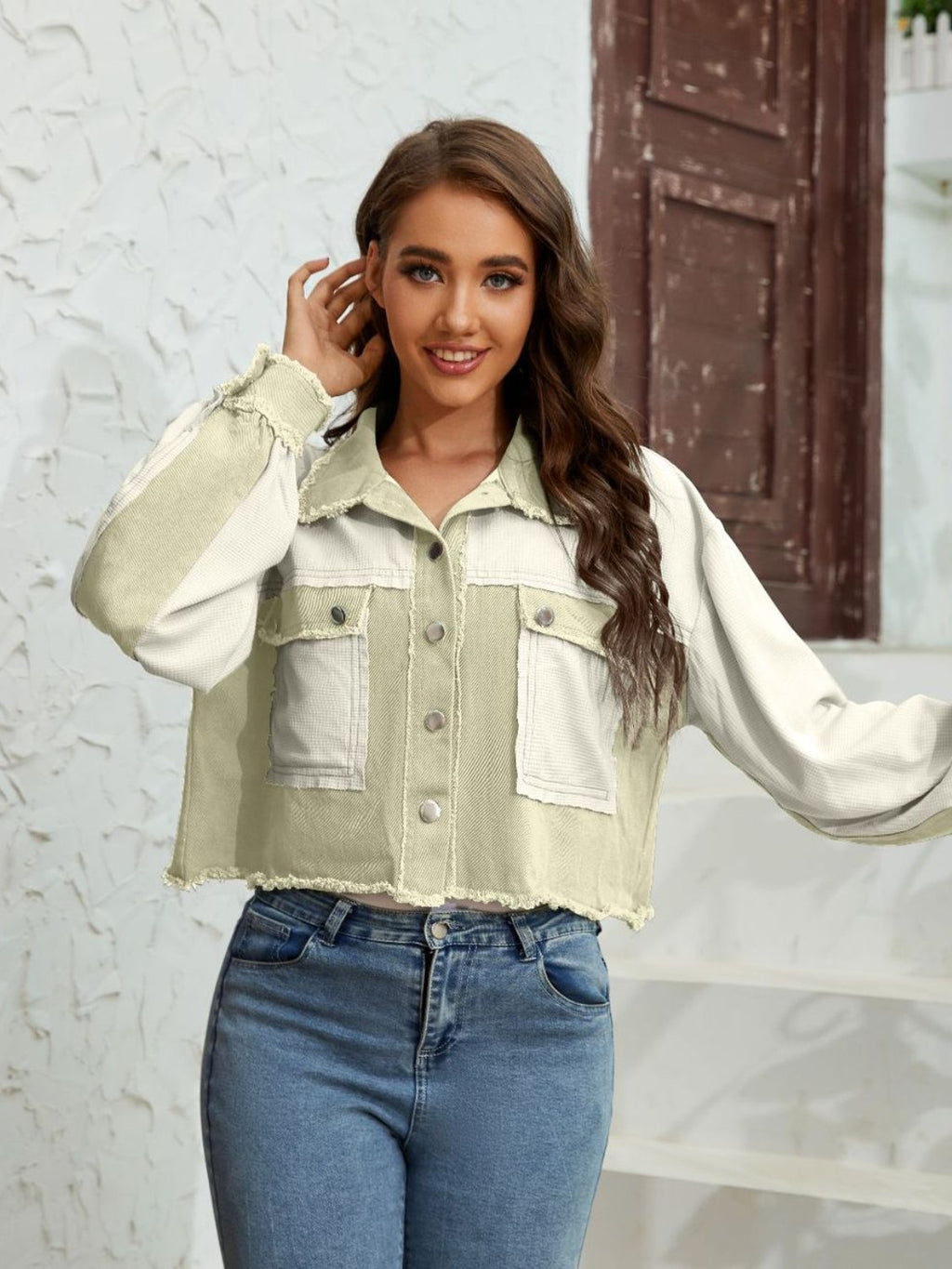 Block Crop Jacket Pockets (11)