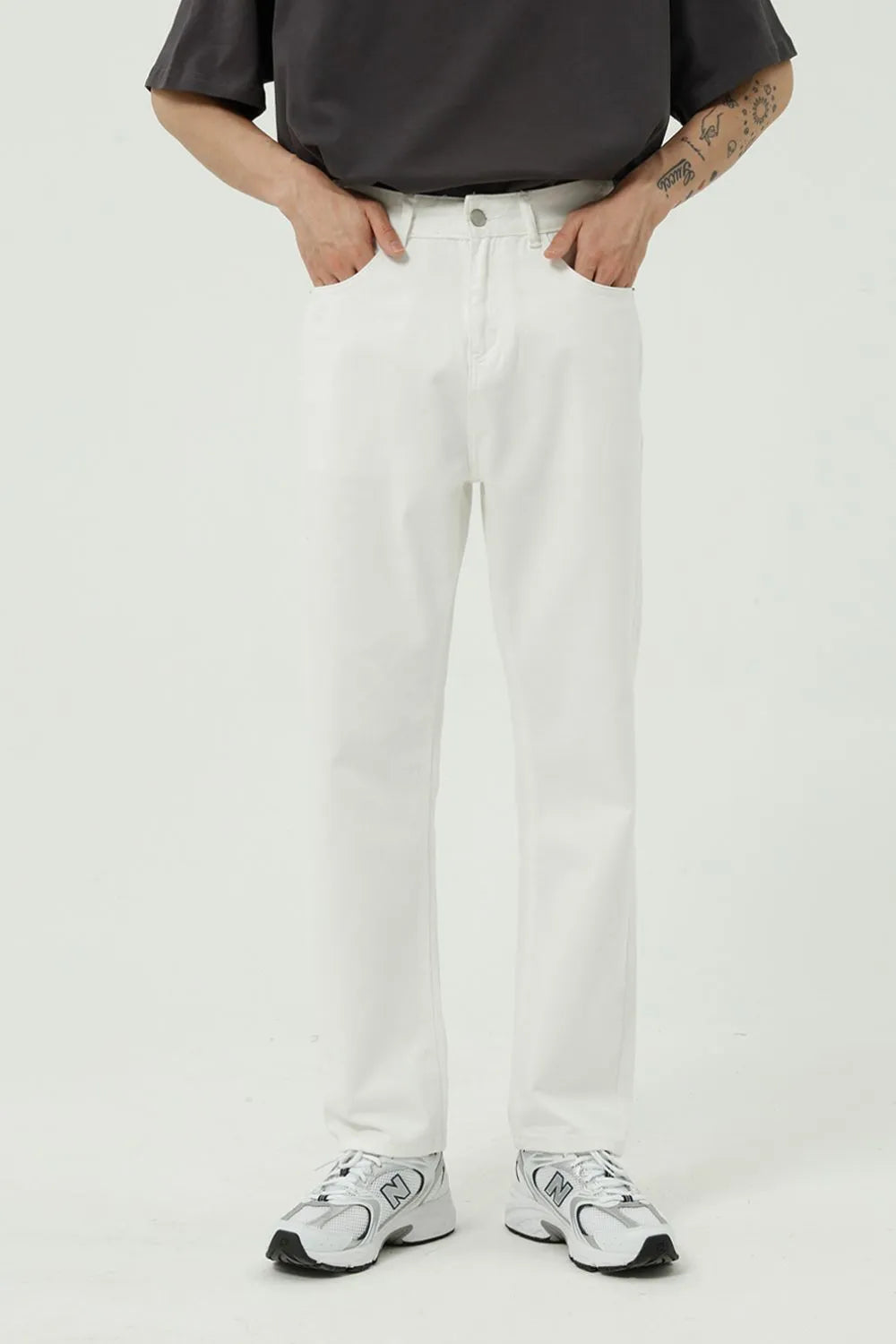 Straight Leg Jeans Pockets