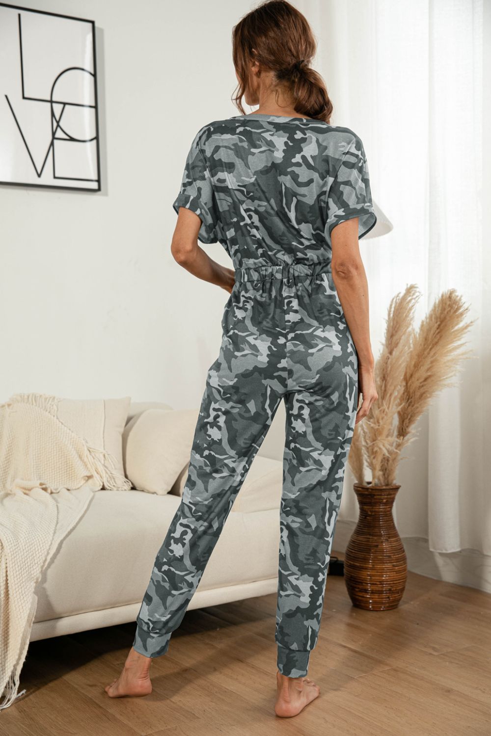 Surplice Neck Tied Short Sleeve Jumpsuit (3)