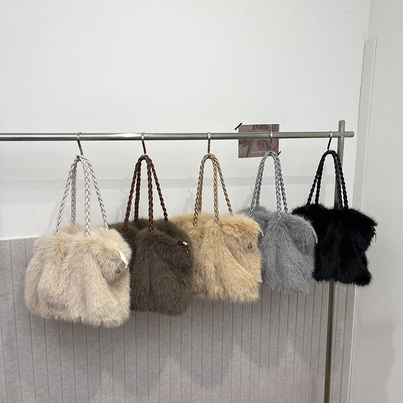 Plush High-end Pleated Faux Fox Fur Shoulder Bag photo 2