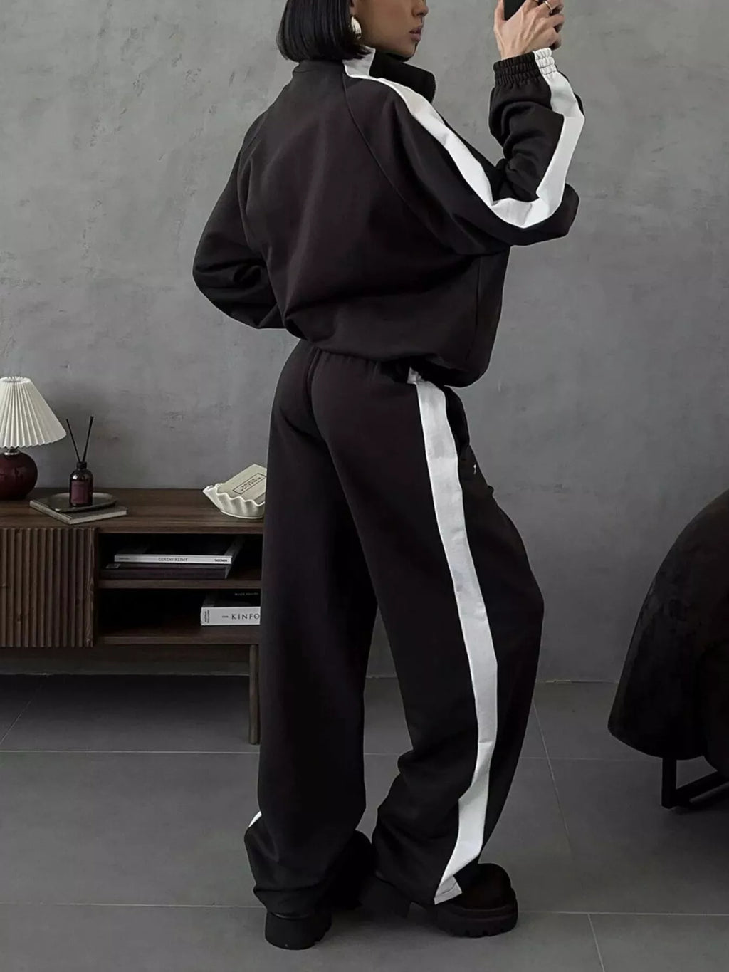 Contrast Side Stripe Zip Up Top Pants Set (6)