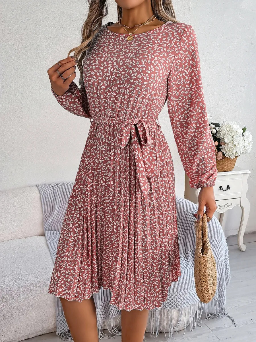 Ditsy Floral Tie Waist Pleated Dress (9)