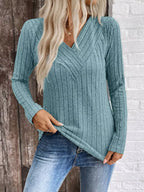 Ribbed V-neck Long Sleeve T-shirt (7)