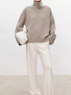 Oversized Turtleneck Wool Sweater (2)