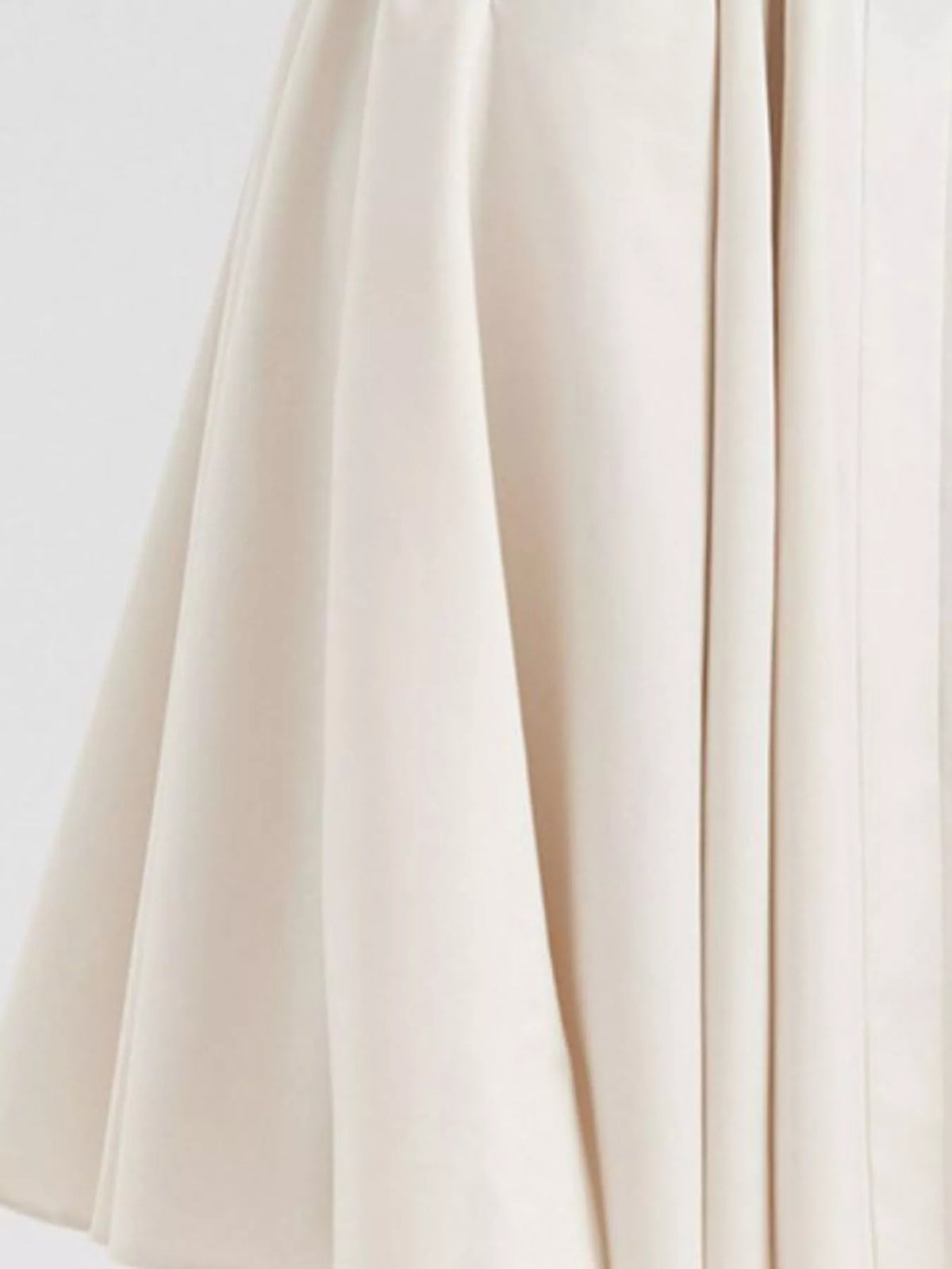 Sweetheart Neck Ruched Midi Dress (4)