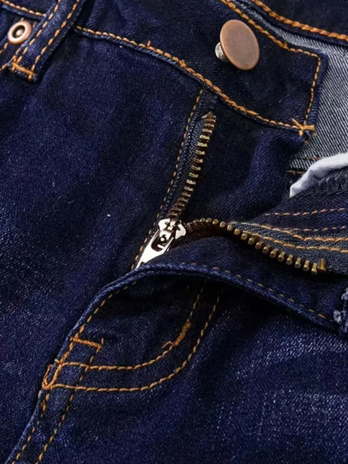 Full Size Wash Flare Jeans Pockets Plus (7)