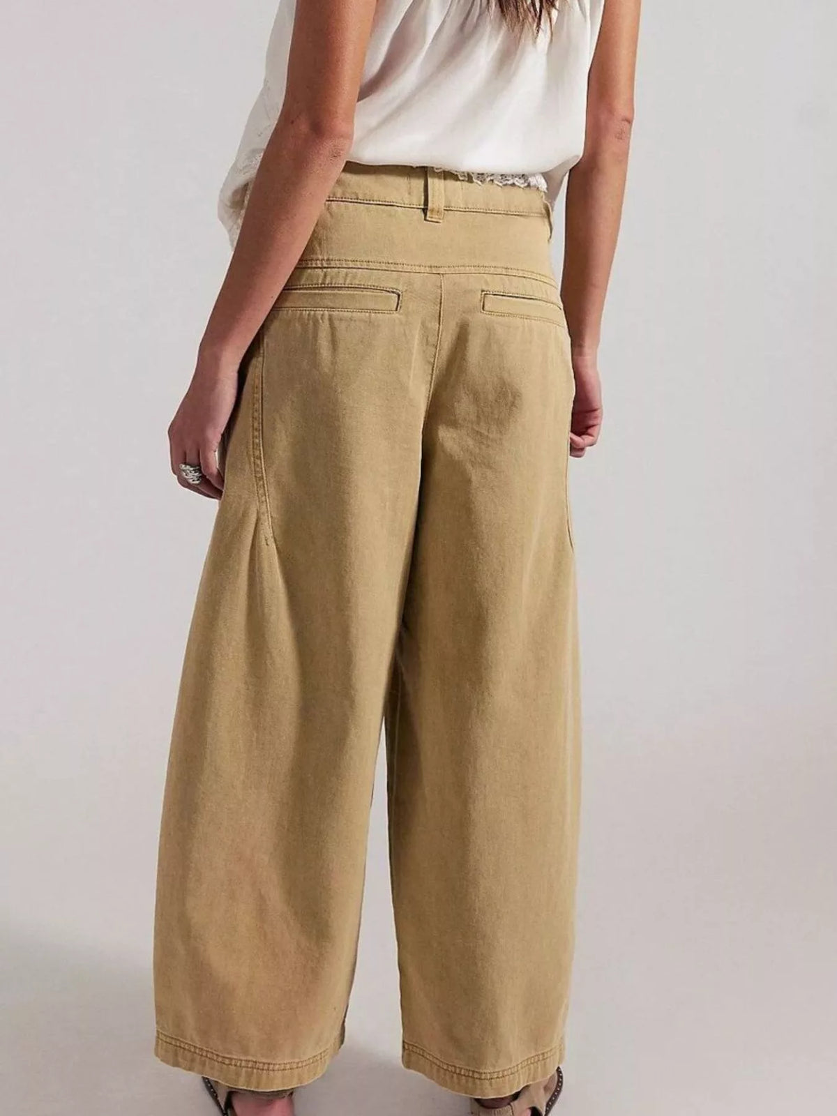 Wide-leg Cropped Jeans (22)