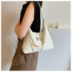 Large Capacity Spring Shoulder Bag Texture photo 1