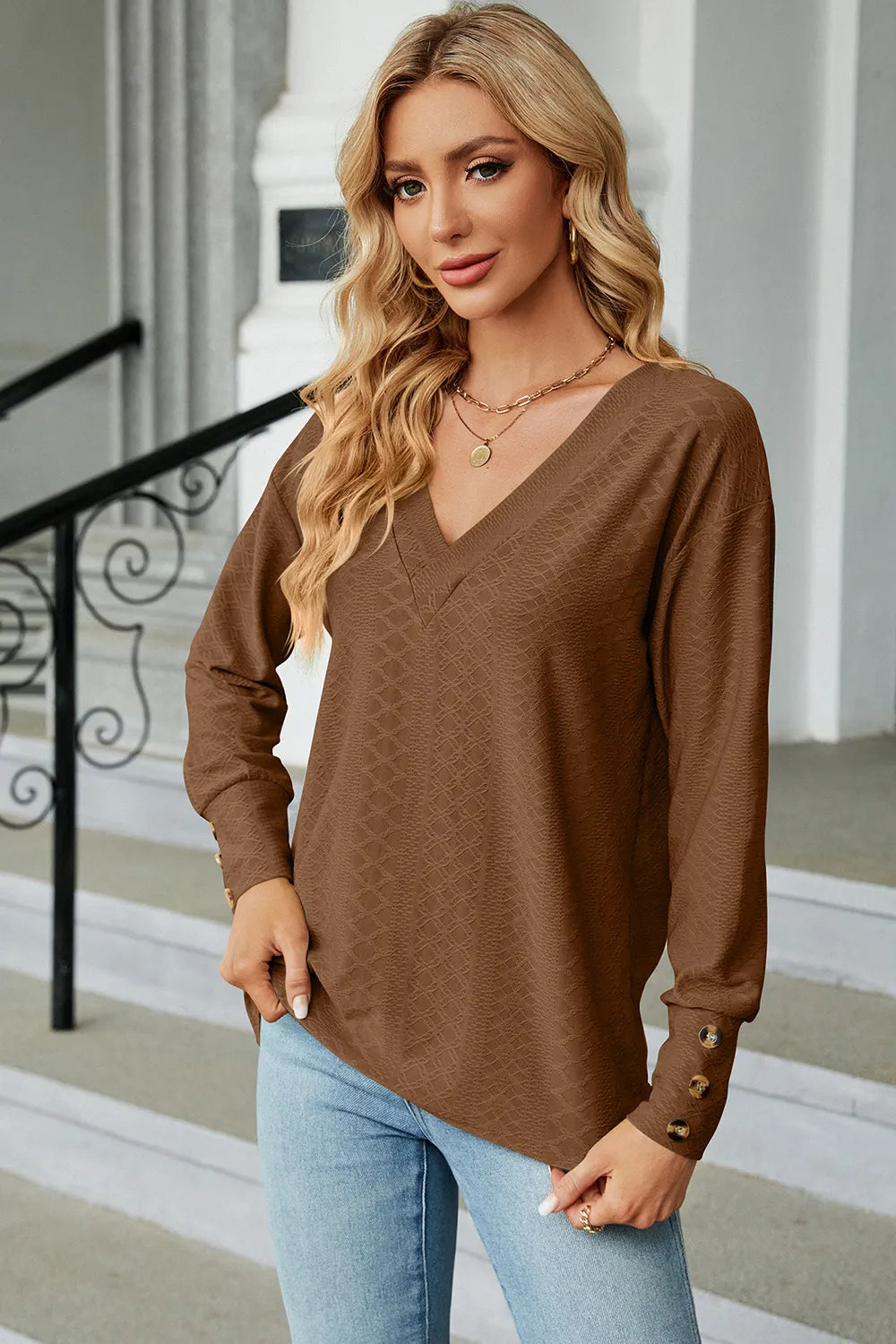 V-neck Lantern Sleeve T-shirt (3)