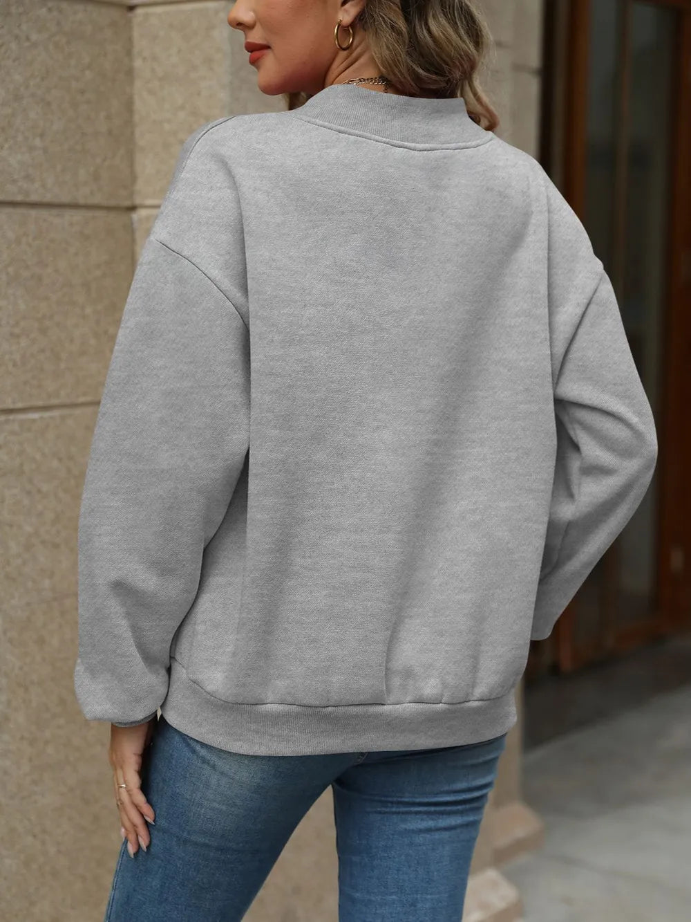 V-neck Long Sleeve Dropped Shoulder Sweatshirt (11)