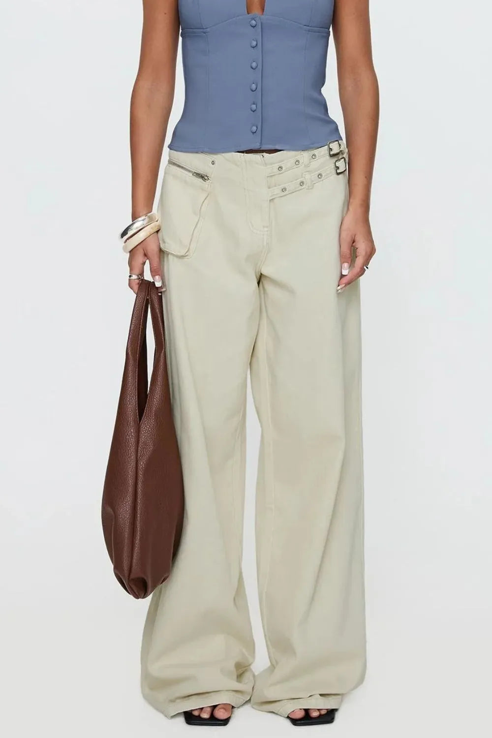 Wide Leg Jeans Pockets (10)