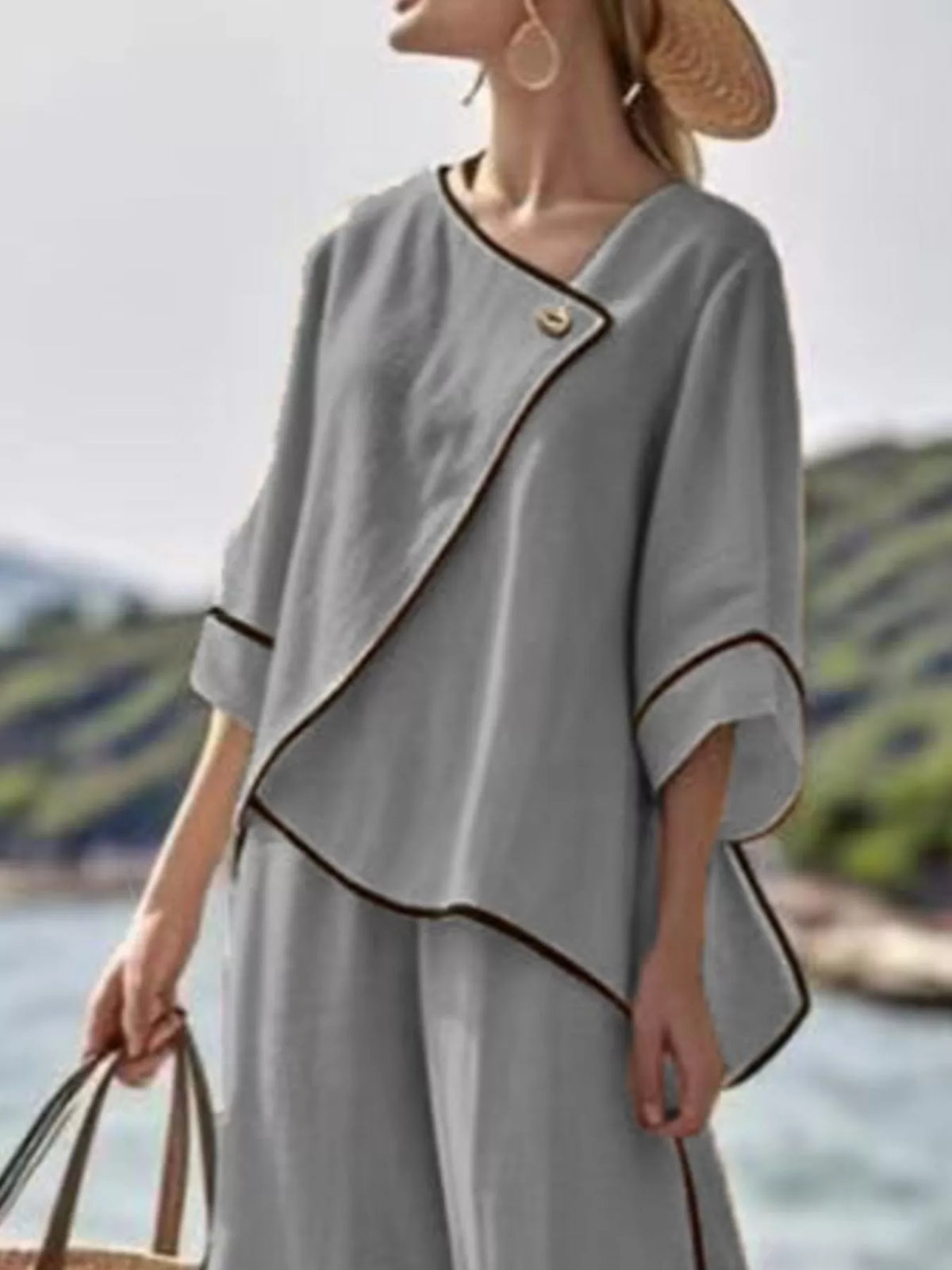 Full Size Contrast Trim Top Wide Leg Pants Set Plus (5)