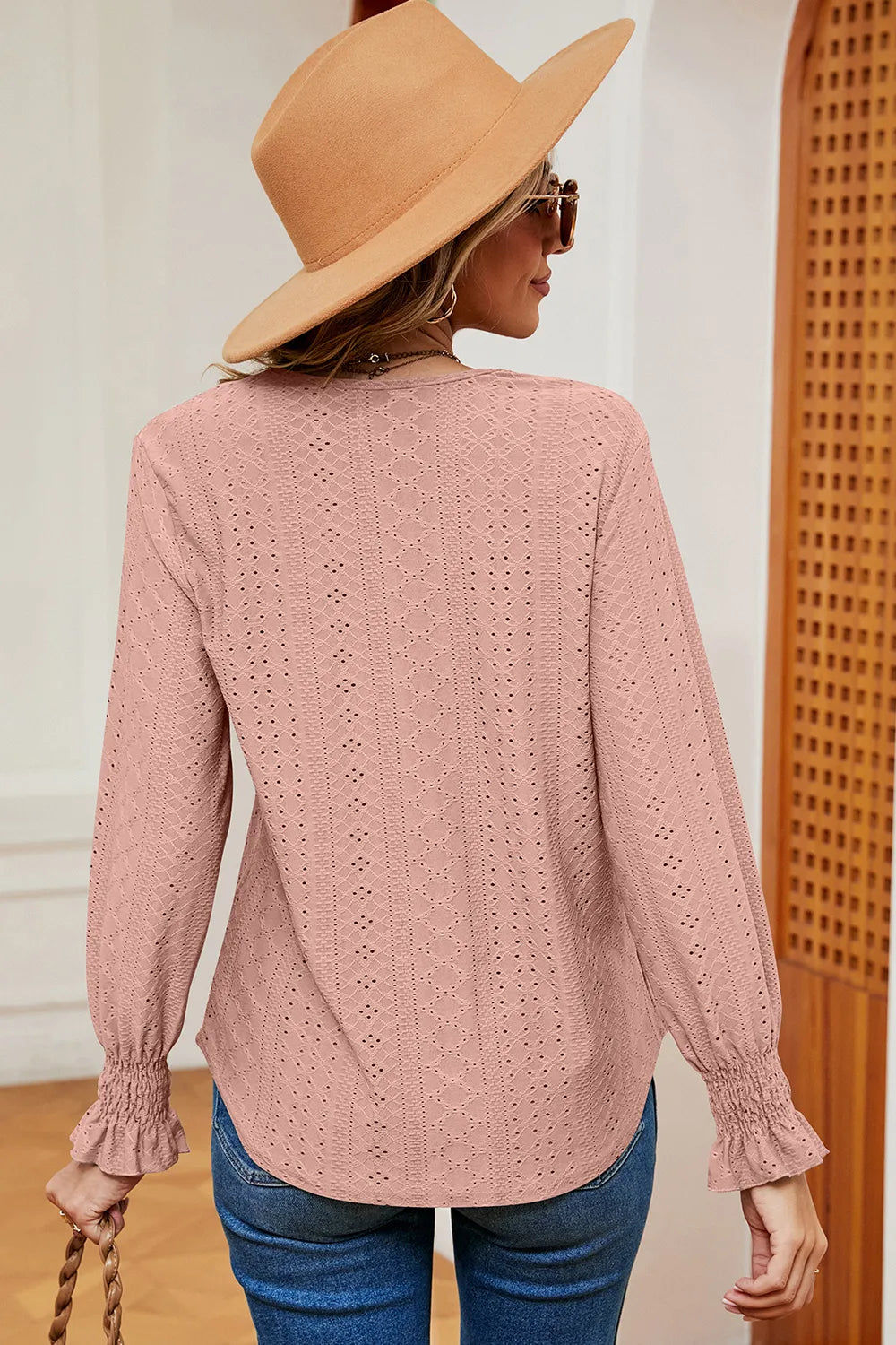 Eyelet V-neck Flounce Sleeve T-shirt (15)