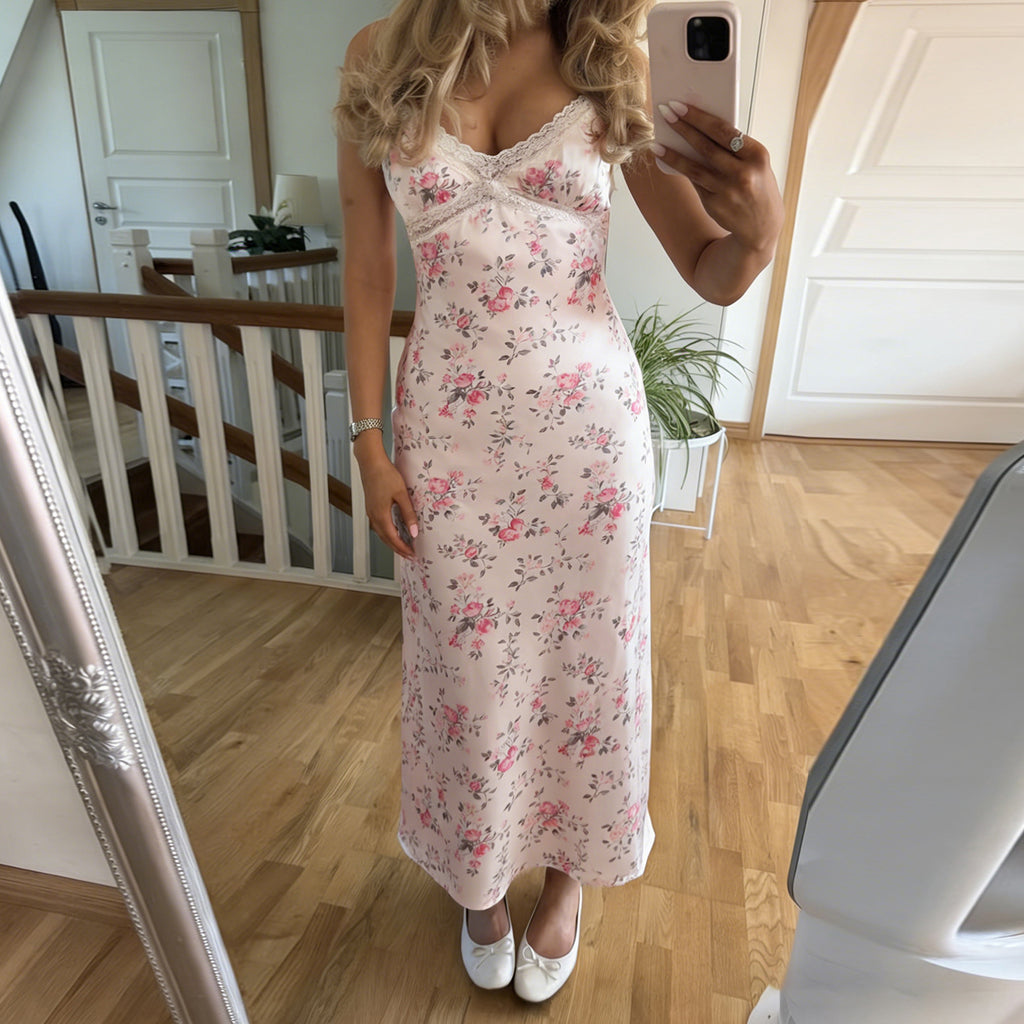 Floral-print Lace-spliced Deep V-neck Slip Dress photo 4