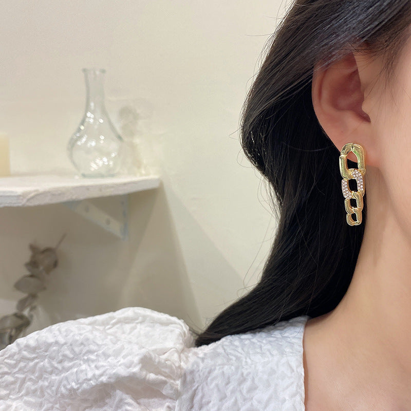 Popular Street Earrings Exaggerated photo 2