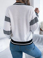 Contrast Striped V-neck Sweater (3)
