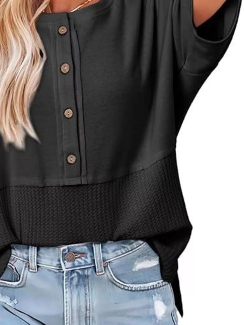 Button Detail Texture Knit T-shirt (3)
