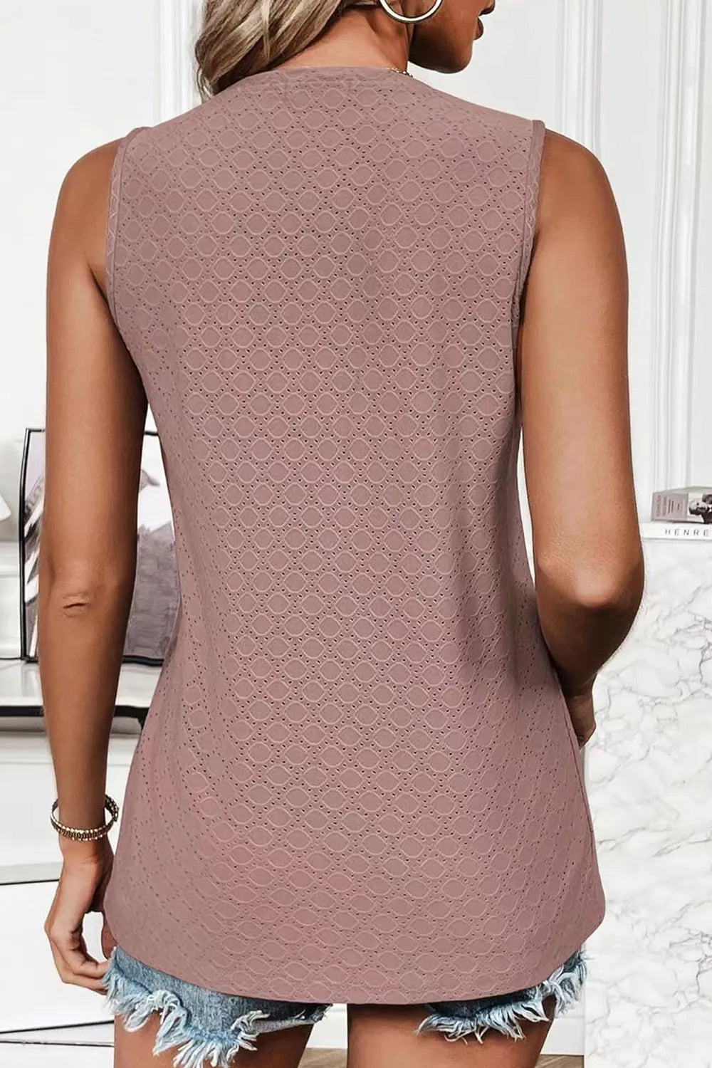Eyelet Round Neck Tank (18)