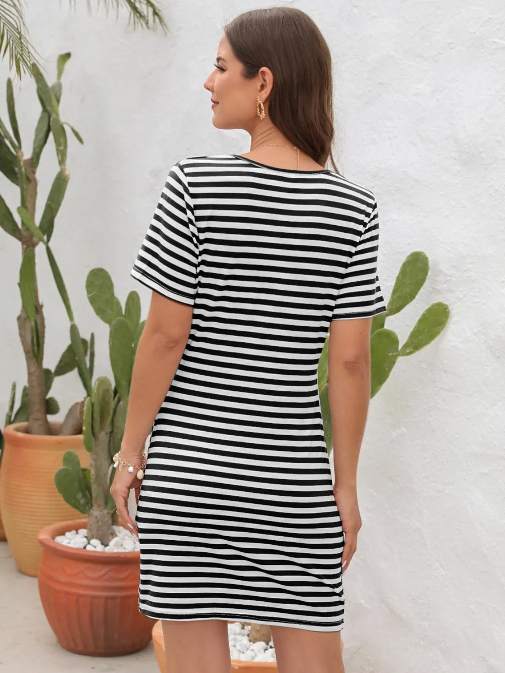Cutout Striped Round Neck Short Sleeve Dress (12)