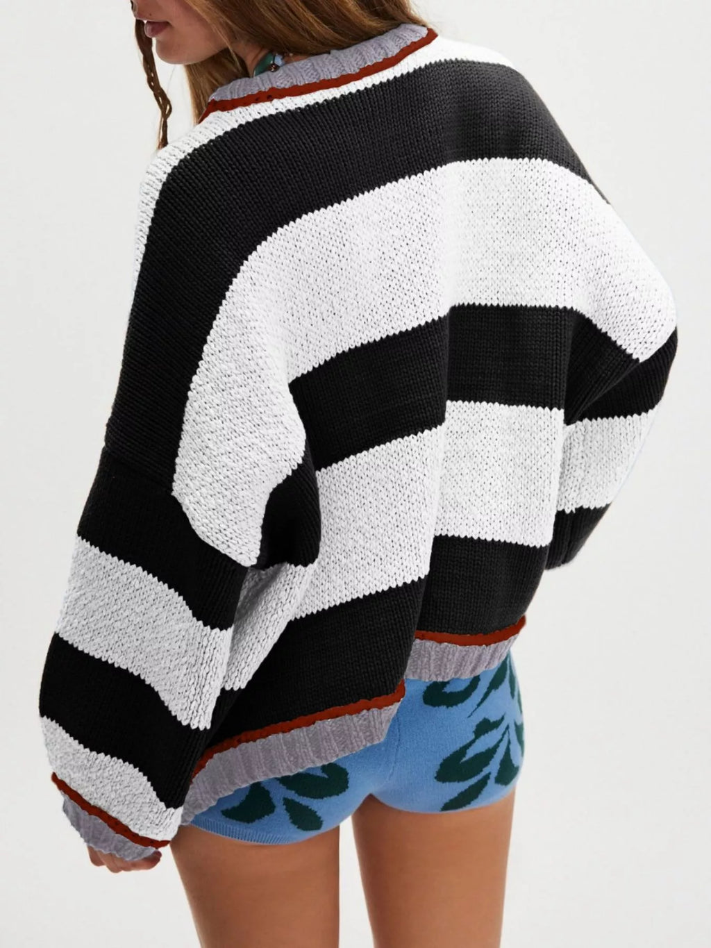 Block Round Neck Sweater (4)