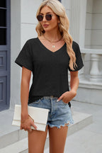 Eyelet V-neck Short Sleeve T-shirt (11)