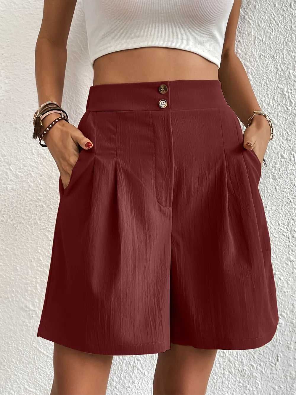 Pocketed Half Elastic Waist Shorts (6)