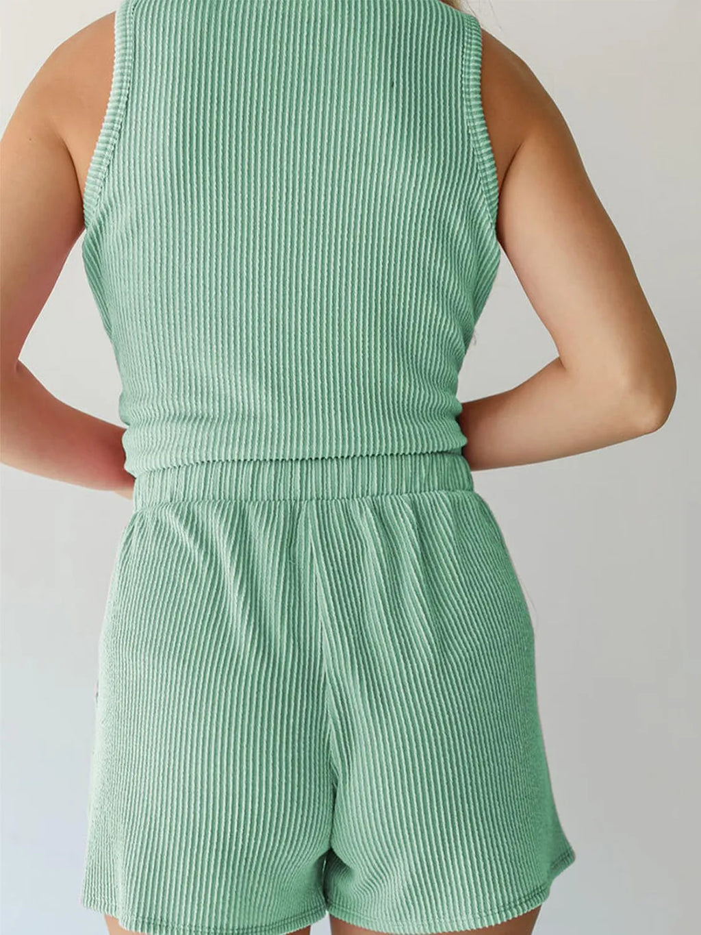 Round Neck Sleeveless Top Shorts Set (11)