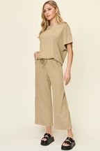 Round Neck Short Sleeve Wide Leg Pants (31)