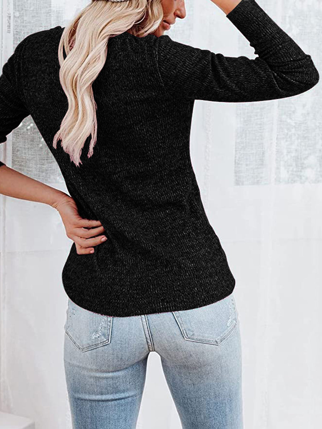 Round Neck Buttoned Long Sleeve T-shirt (8)