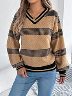 Contrast Striped V-neck Sweater (12)