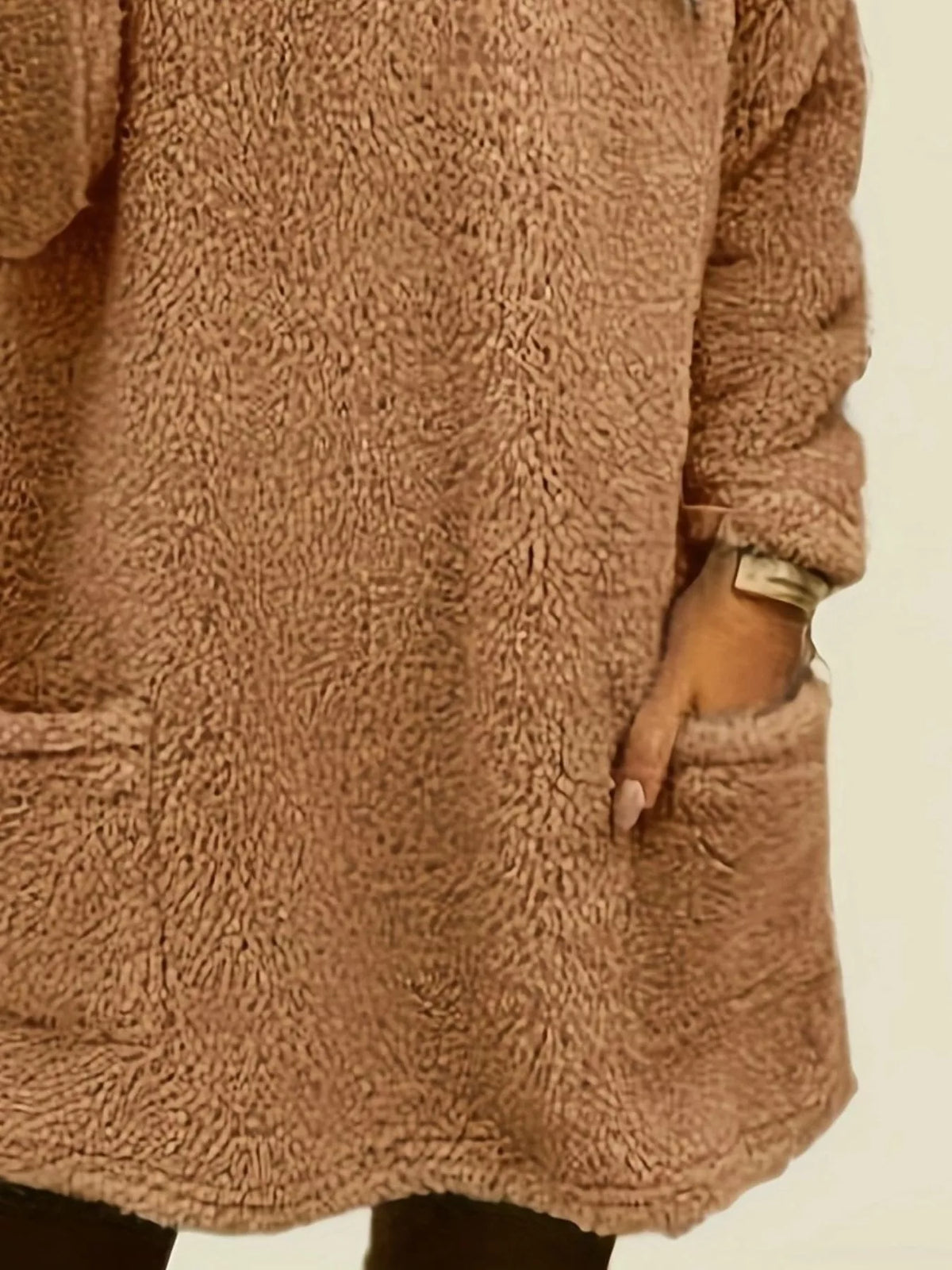 Fleece Long Sleeve Sweatshirt (3)