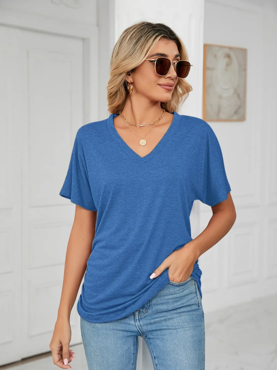 V-neck Short Sleeve T-shirt (15)
