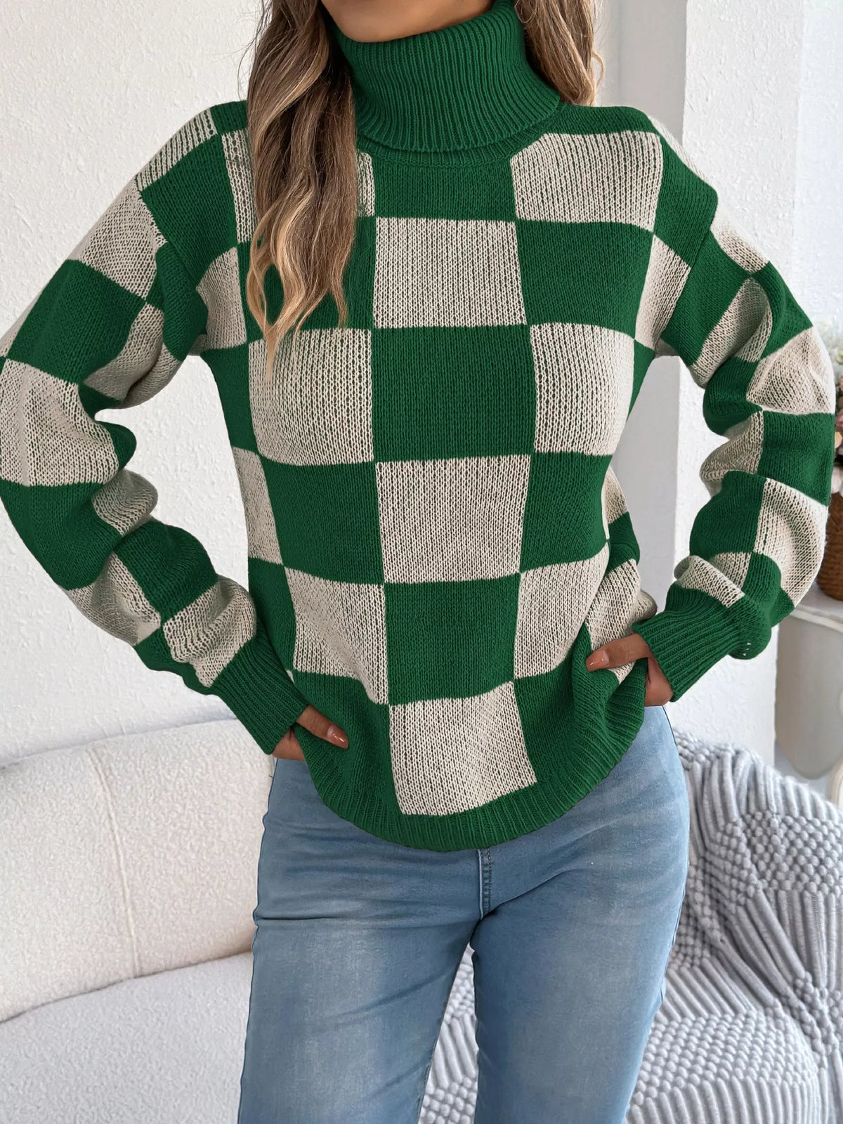 Checkered Turtleneck Long Sleeve Sweater (6)