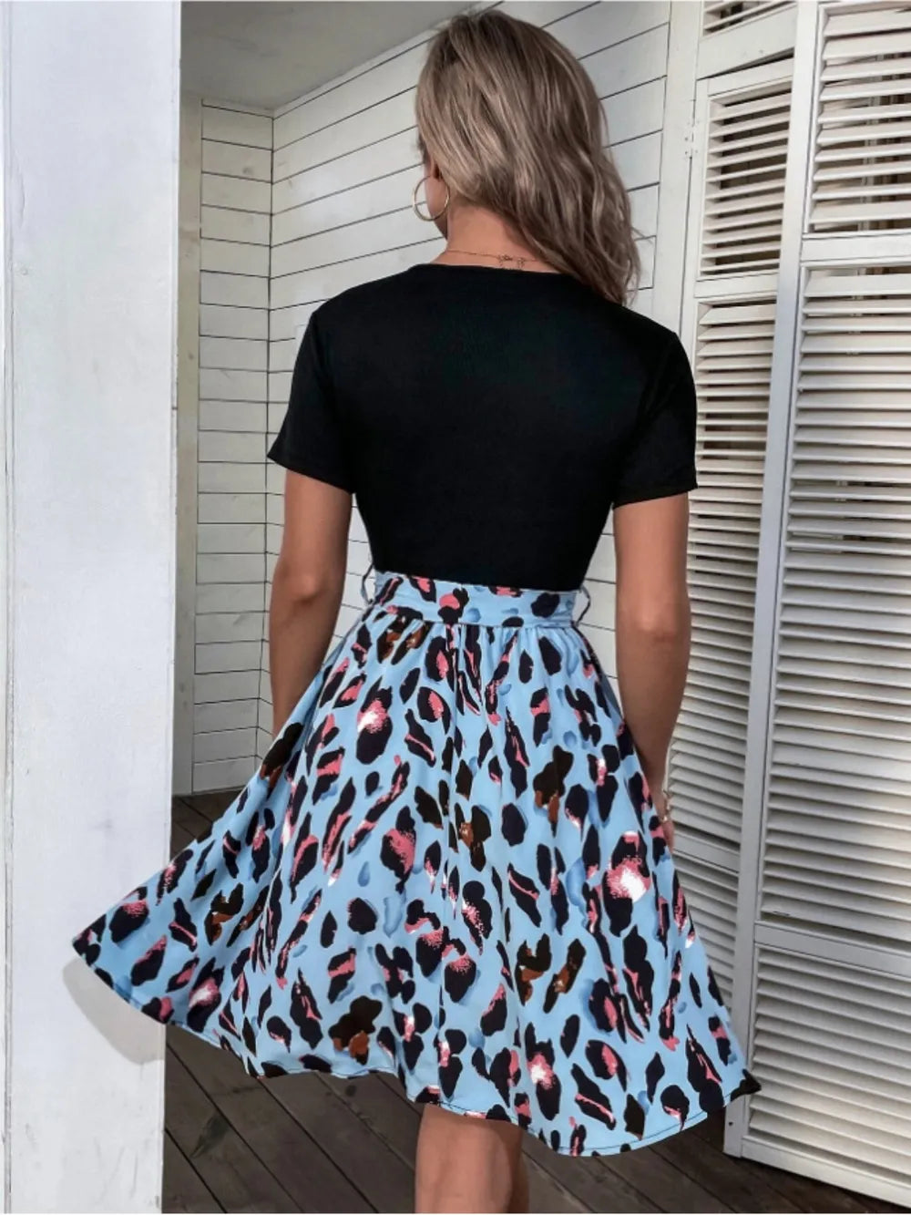 Tied Front Contrast Leopard Short Sleeve Mini Dress (6)