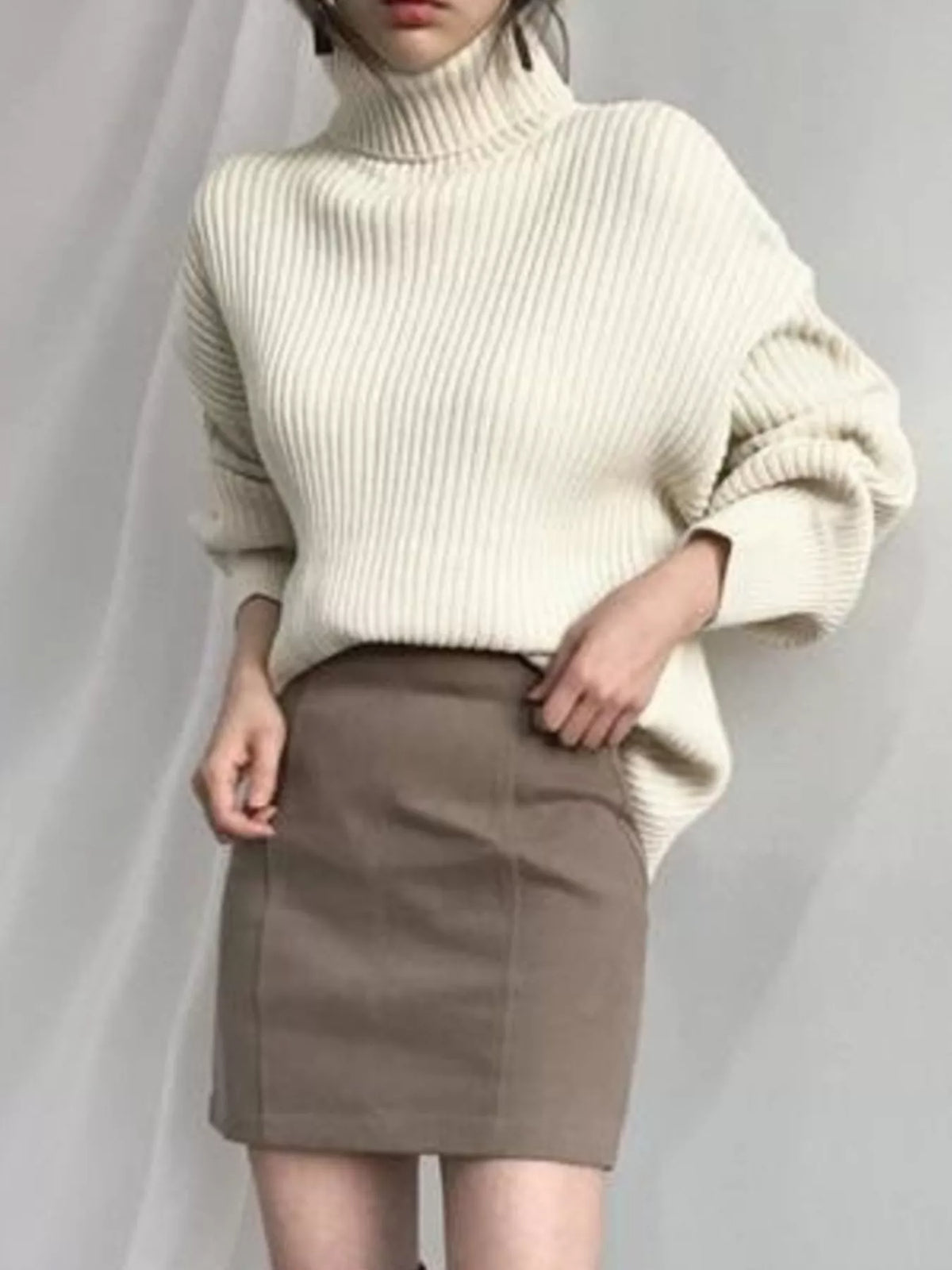 Oversized Turtleneck Ribbed Knit Sweater (9)
