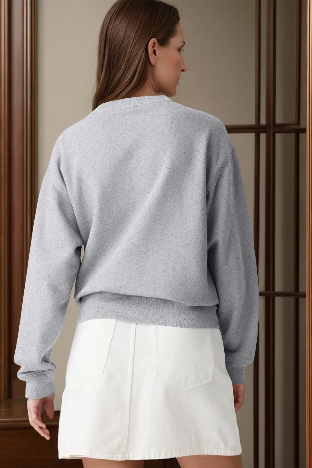 Round Neck Long Sleeve Sweatshirt (2)