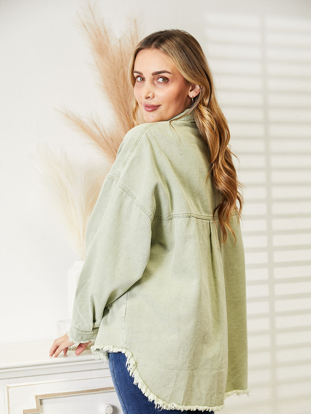 Distressed Raw Hem Denim Jacket (16)