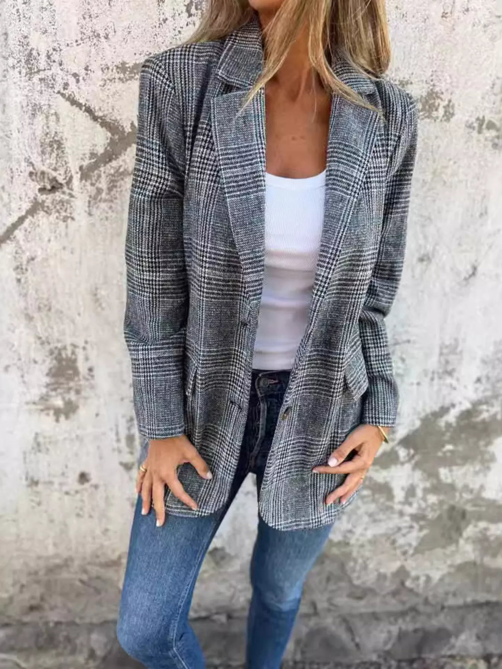Full Size Plaid Single-breasted Long Sleeve Blazer Plus (3)