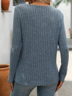 Ribbed V-neck Long Sleeve T-shirt (2)