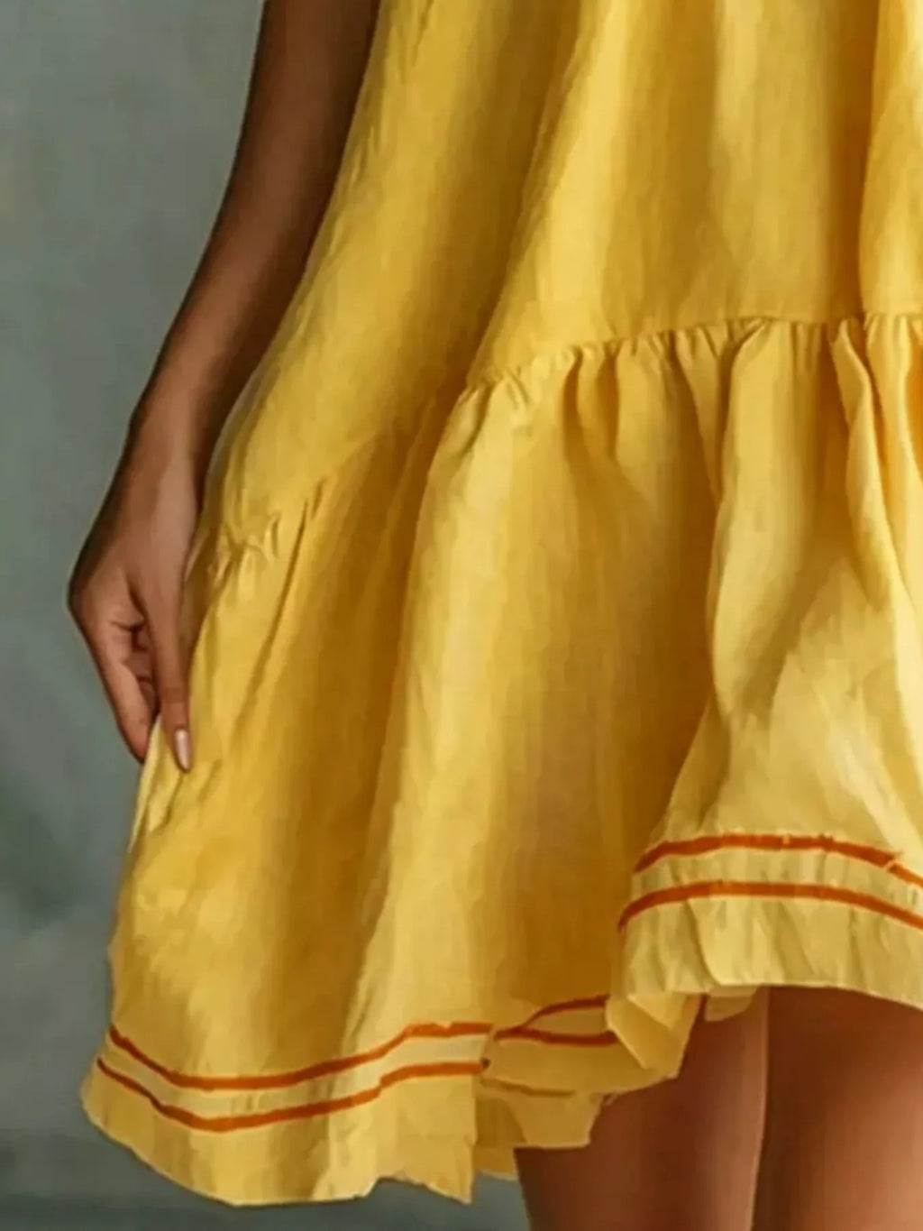 Full Size Sleeveless Tiered Mini Dress Plus (12)