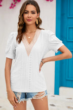 Eyelet V-neck Short Sleeve T-shirt (8)