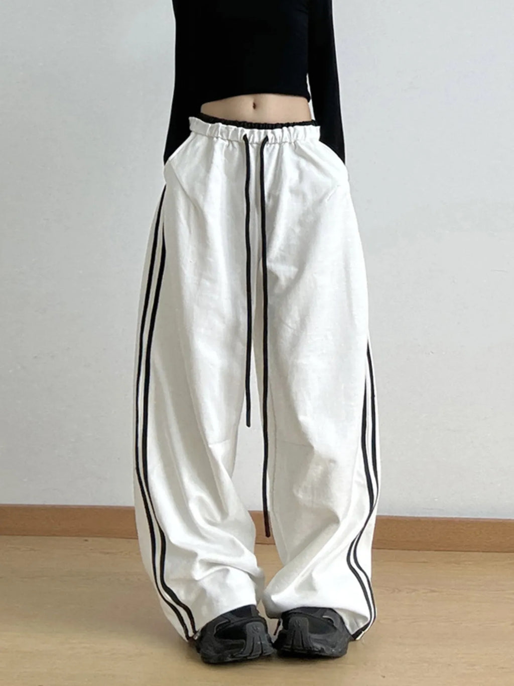 Wide Leg Drawstring Pants (12)