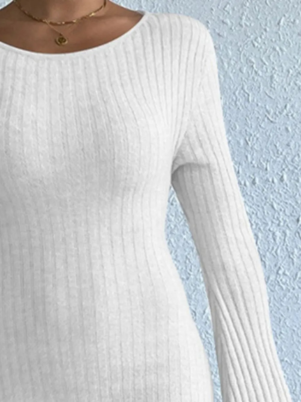 Backless Round Neck Long Sleeve Sweater Dress (7)