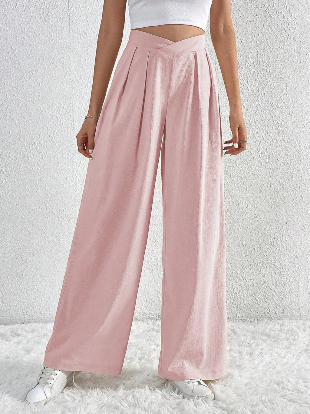 V-waisted Ruched Front Wide Leg Pants (3)