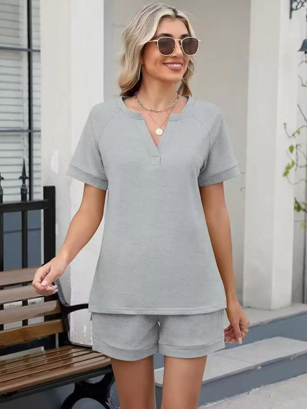 Solid Color Short Sleeve Top Shorts Two-piece Set (27)