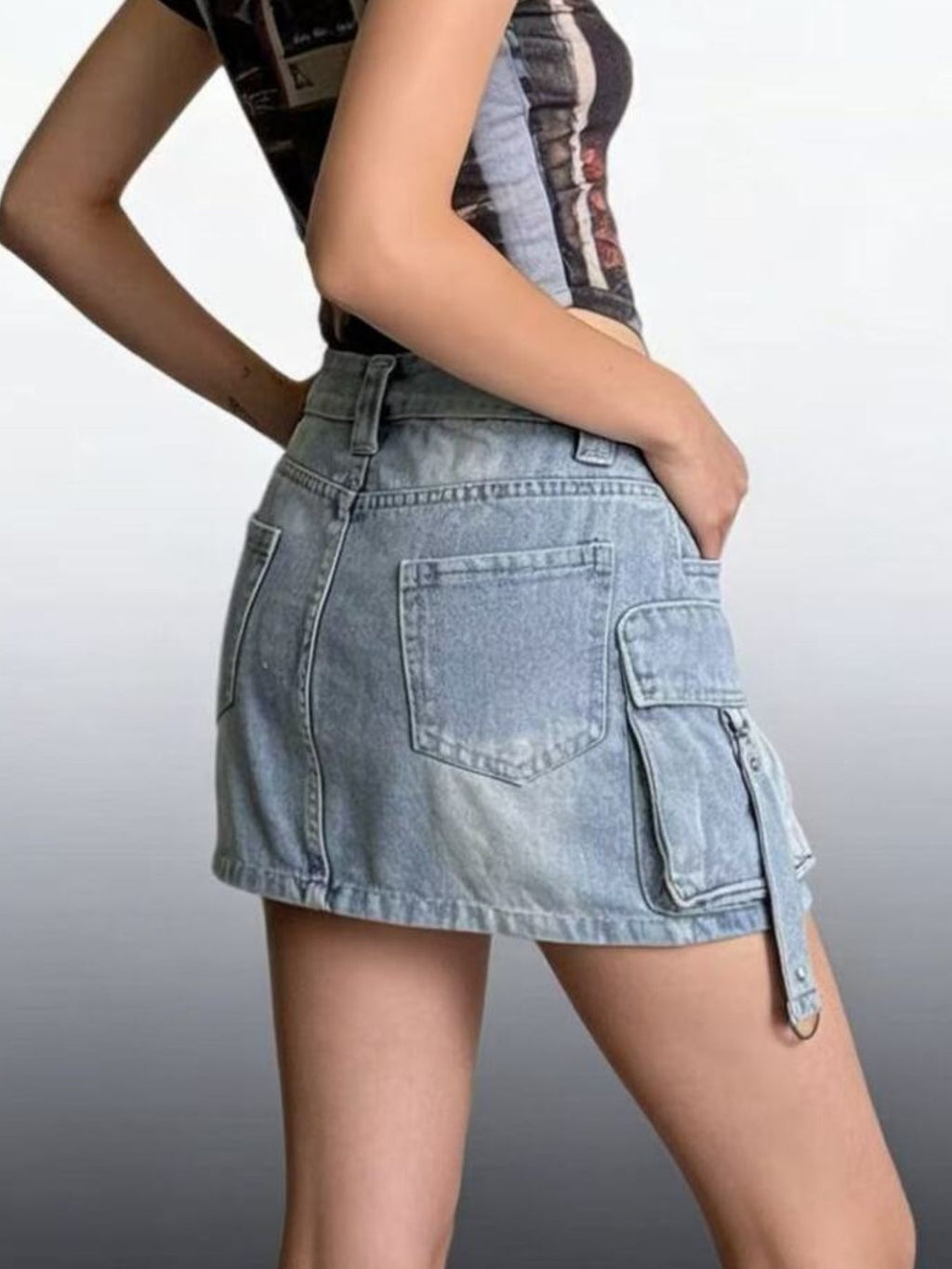 Washed Cargo Denim Skirt (4)